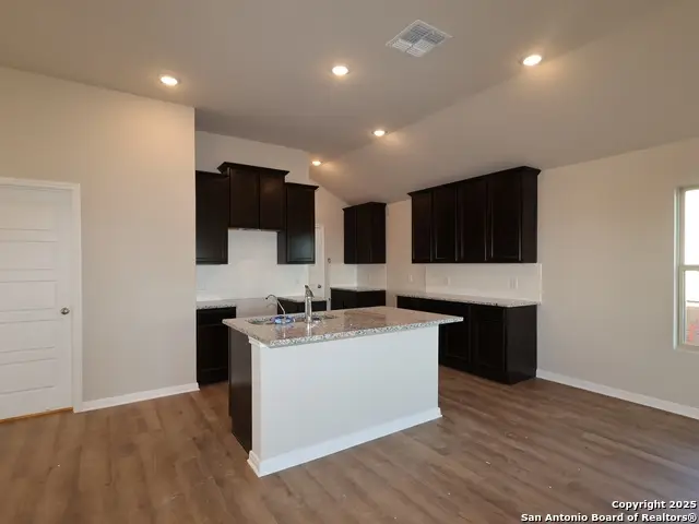 15442 Jake Crossing, San Antonio, TX 78245 - Image #3