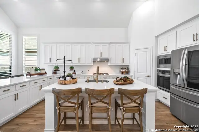 172 Cimarron Creek, Boerne, TX 78006 - Image #2
