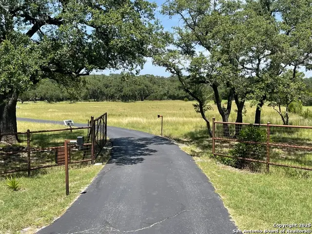 164 Grey Bluff, Bulverde, TX 78163 - Image #3