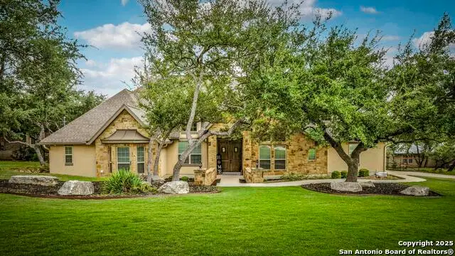 126 Mountain Echo, San Antonio, TX 78260 - Image #2