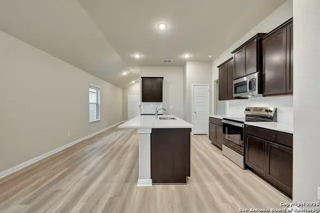 4255 Winston Way, New Braunfels, TX 78130 - #3