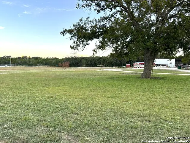 301 Summit Dr, Leakey, TX 78873 - #3