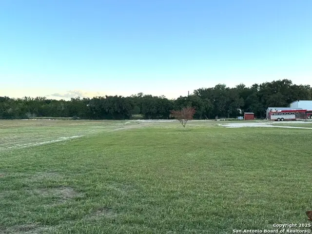 303 Summit Dr, Leakey, TX 78873 - #1