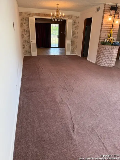 315 Montpelier, San Antonio, TX 78228 - Image #2