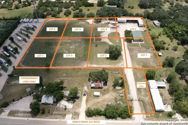 305 Summit Dr, Leakey, TX 78873 - #2