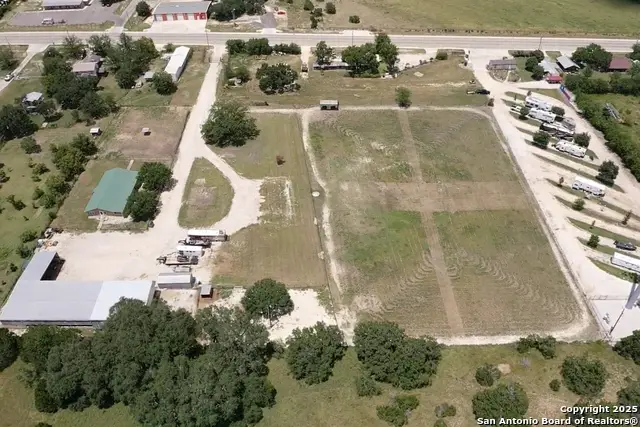 305 Summit Dr, Leakey, TX 78873 - #3