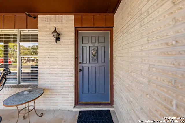 211 Poco Vista, Kerrville, TX 78028 - Image #2