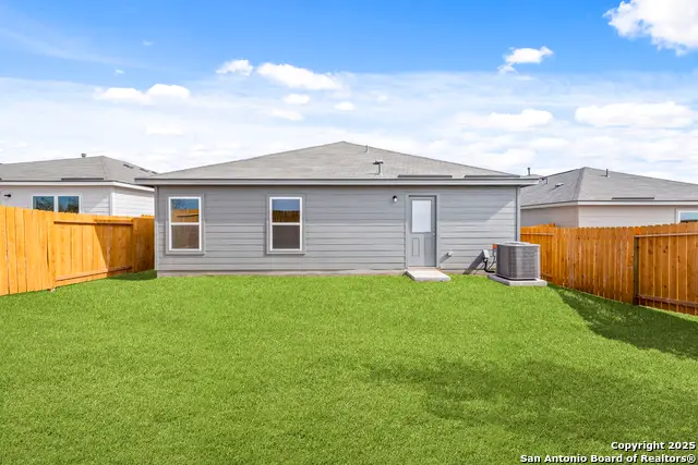 15038 Telfaire Meadow, Von Ormy, TX 78073 - Image #3