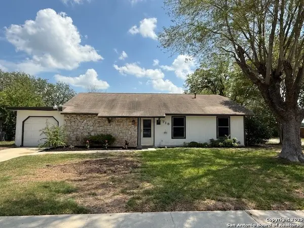 718 Singing Wind, San Antonio, TX 78227