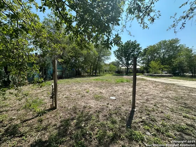 1910 Lennon, San Antonio, TX 78223 - Image #3