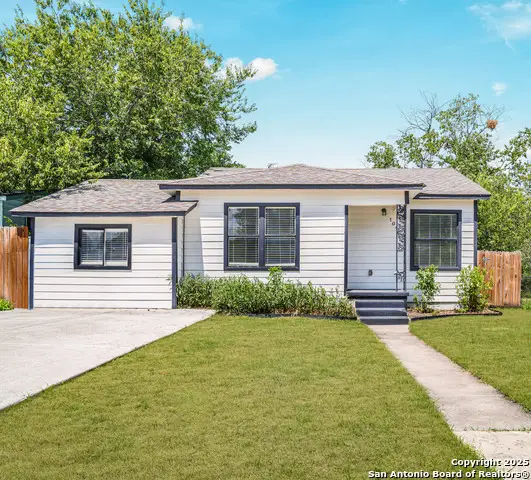 1047 Poinsettia, San Antonio, TX 78202 - Image #1