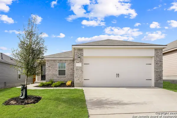 15135 Roebuck Canyon, Von Ormy, TX 78073