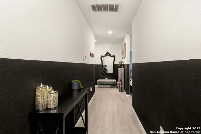 6830 Wolf Vly, San Antonio, TX 78242 - Image #3