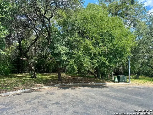 3400 & 3402 Wellsprings, San Antonio, TX 78230 - Image #3