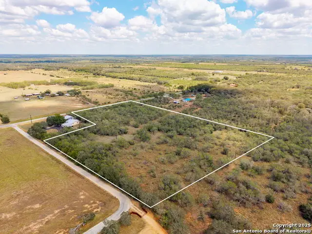 211 Halm, Seguin, TX 78155 - #1