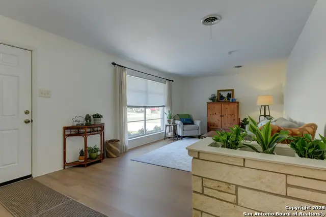 134 Oaklane, Universal City, TX 78148 - Image #2