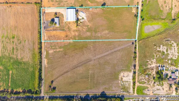 11791 Kinney Rd, Atascosa, TX 78002