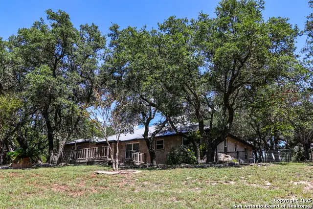 310 Remington, Bergheim, TX 78004 - Image #1
