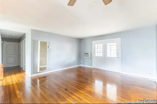 350 Hialeah, San Antonio, TX 78218 - Image #3