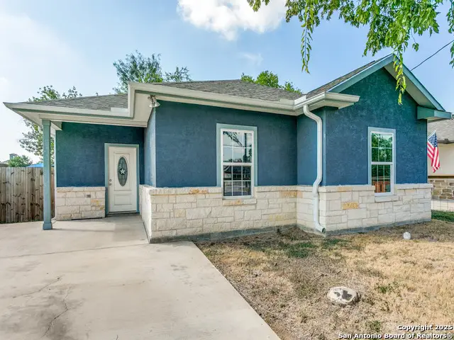 862 W Southcross, San Antonio, TX 78211 - Image #1