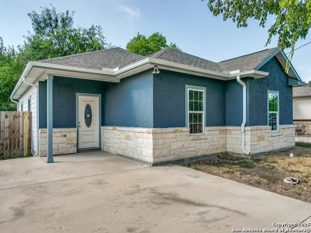 862 W Southcross, San Antonio, TX 78211 - Image #2