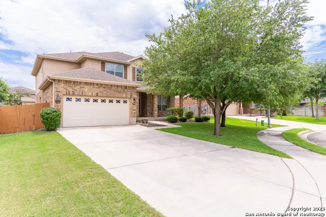 2604 Patron Vlg, Schertz, TX 78108 - Image #2
