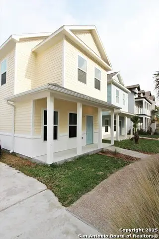 124 Lavaca, Rockport, TX 78382 - Image #2