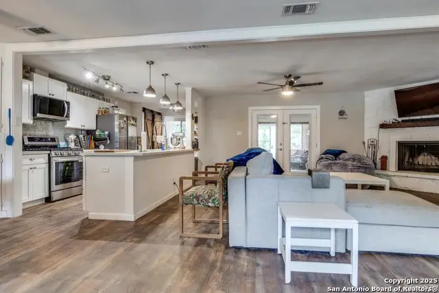 6034 Royal Pt, San Antonio, TX 78239 - Image #2