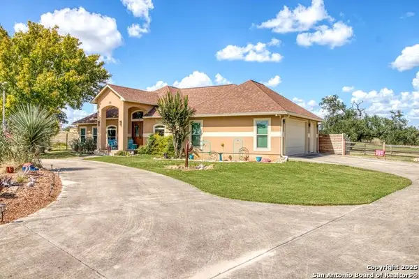 212 Antler Circle, Bandera, TX 78003