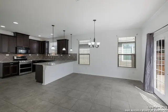 8938 Victoria Lake, San Antonio, TX 78224 - Image #3