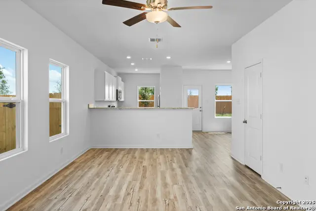 11511 Bald Eagle Heights, San Antonio, TX 78223 - Image #3