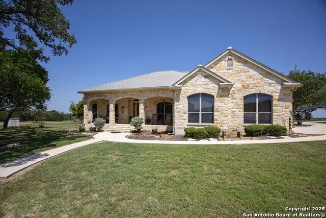 34 Cravey, Boerne, TX 78006 - Image #3