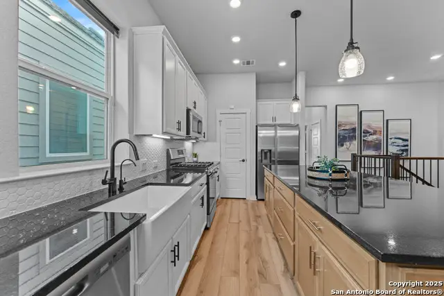 5843 Whitby Rd Unit 6, San Antonio, TX 78240 - Image #3