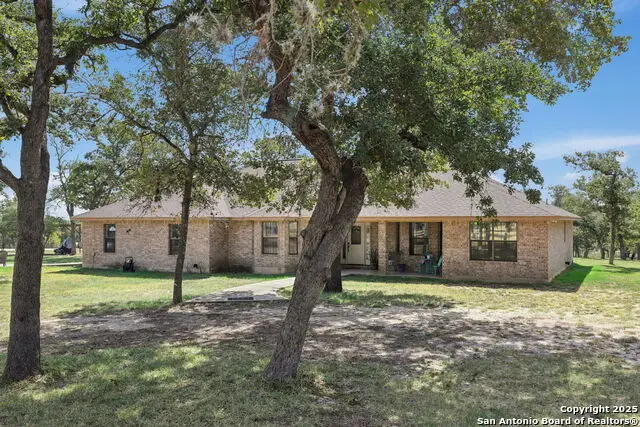 110 High Sierra, Seguin, TX 78155 - Image #3