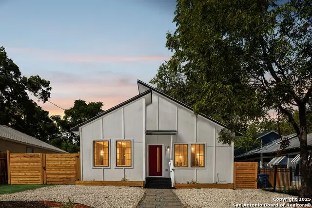 1611 W French Pl, San Antonio, TX 78201 - Image #2