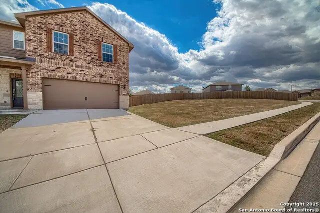 9314 Aniston Bluff, Converse, TX 78109 - Image #2