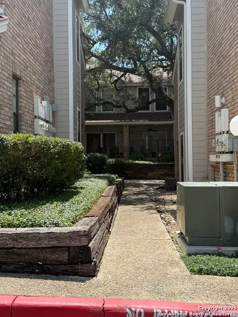 11001 Wurzbach #606, San Antonio, TX 78230 - Image #3