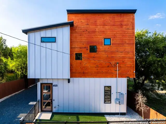 108 Vine #101, San Antonio, TX 78210 - Image #2