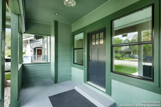 211 Queen Anne Ct, San Antonio, TX 78209 - Image #3