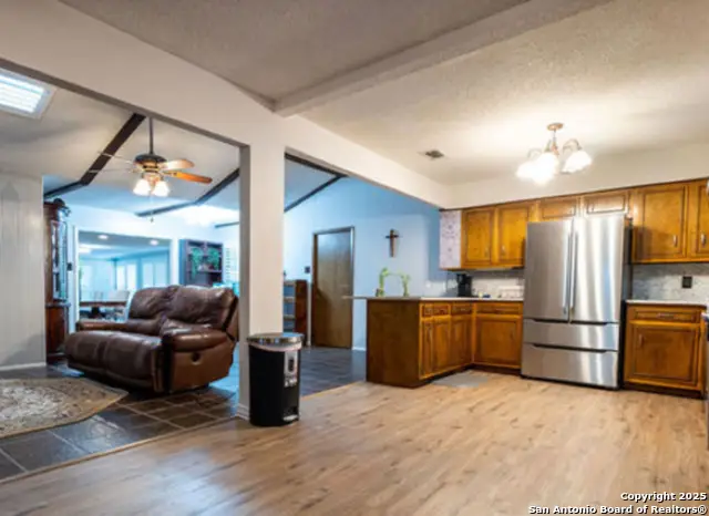 134 Granada, Universal City, TX 78148 - Image #1