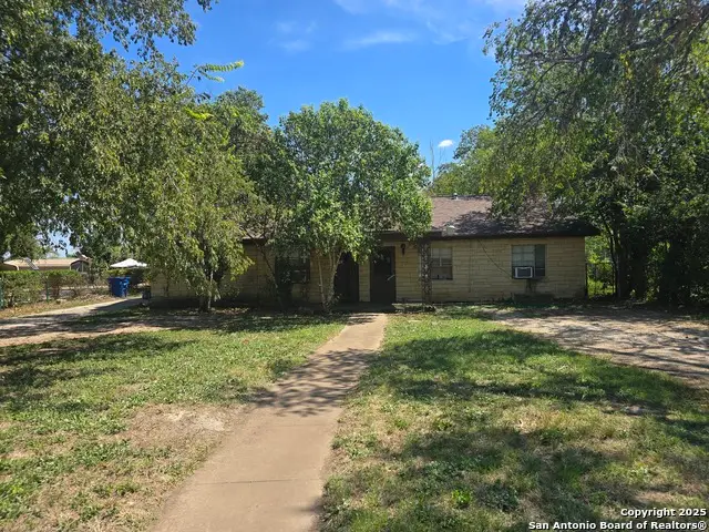 122 Roesler, San Antonio, TX 78220 - Image #1