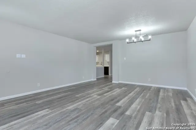 6819 Columbia Ridge, Converse, TX 78109 - Image #3