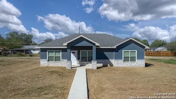 413 Guajillo, Uvalde, TX 78801