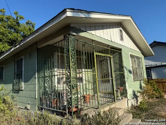 221 Somerset, San Antonio, TX 78211 - Image #3