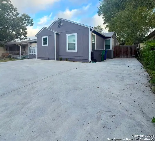 659 W Olmos, San Antonio, TX 78212 - Image #2