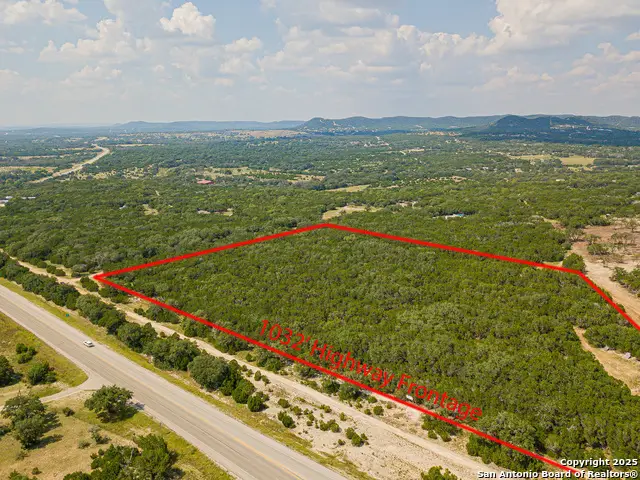 14619 S State Highway 16, Pipe Creek, TX 78063 - Image #2