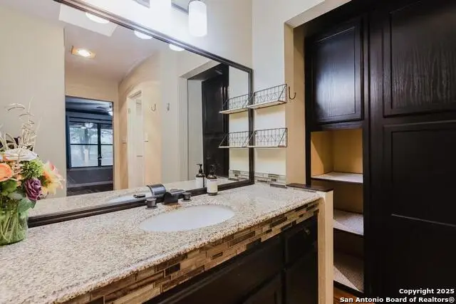 122 Montesito, Floresville, TX 78114 - Image #3