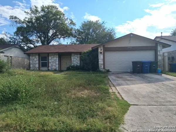 6835 Mickey Mantle, San Antonio, TX 78240