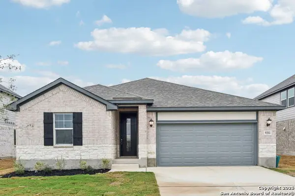 9318 Quail Crest Drive, Schertz, TX 78154