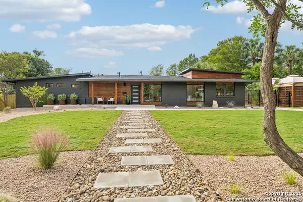 1008 Canterbury Hill, Terrell Hills, TX 78209